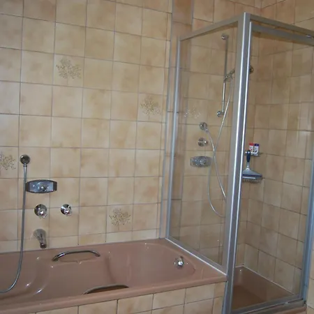 Storchenallee Apartment *